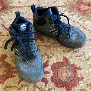 Lems Women's 6.5 Primal Pursuit waterproof mid high top Shoes - Green and Black